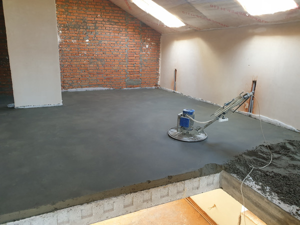 Machine Screed