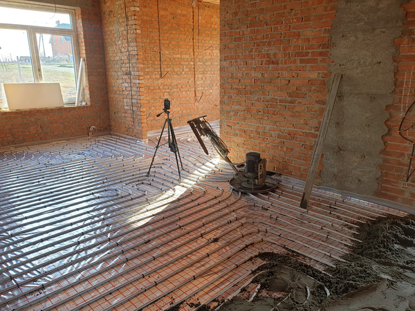 Machine Screed